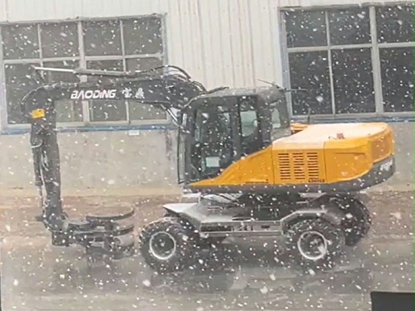 宝鼎抓木机厂家