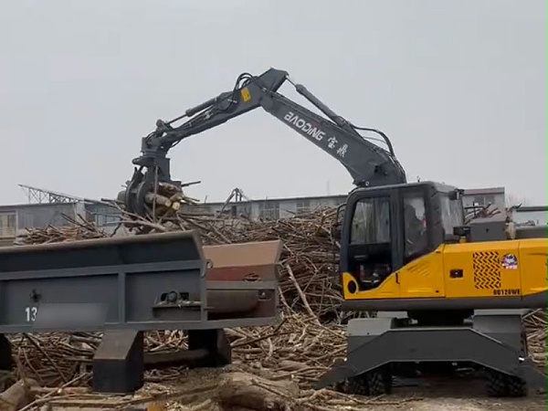 宝鼎BD120WE轮式挖掘机