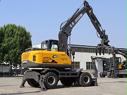 宝鼎BD120WE轮式抓木机，超强承载，作业更轻松