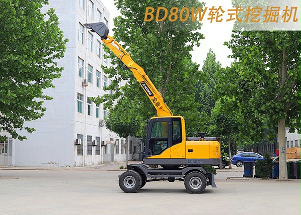 BD80W轮式挖掘机图片