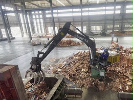 宝鼎固定式电抓机胜任恶劣工况