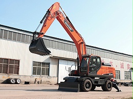 超6米挖深+多功能配置，宝鼎225挖掘机适应多种工况