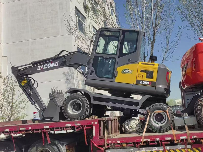 宝鼎80X轮式挖掘机