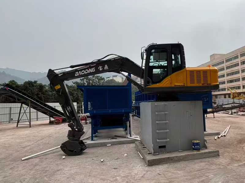 宝鼎110固定式抓料机