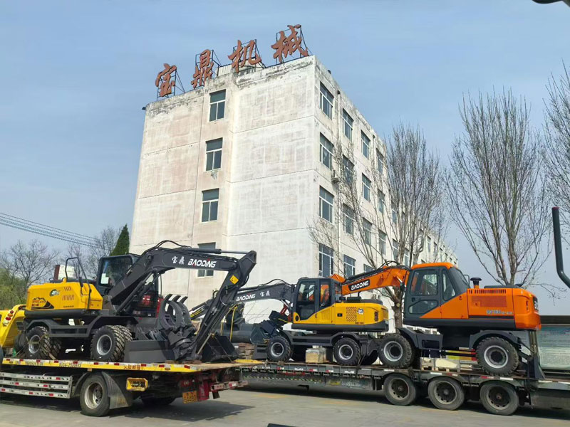 宝鼎150轮式抓木机启程交付海外客户