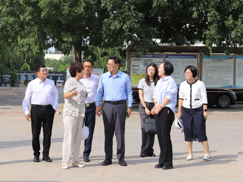 马来西亚马六甲代表团一行来宝鼎机械考察访问，共拓东南亚市场！